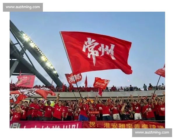 董路自荐执教苏超常州队并观战南京战,坦言 “不做主帅但愿助力” 董路自荐执教苏超常州队并观战南京战,坦言 “不做主帅但愿助力”